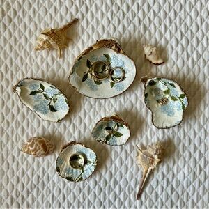 Decorative Seashell Set with Floral Design
